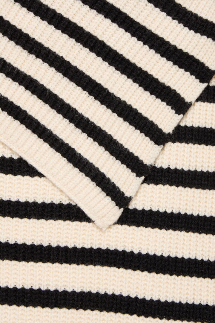 Fransa Long Knitted Scarf 220616064