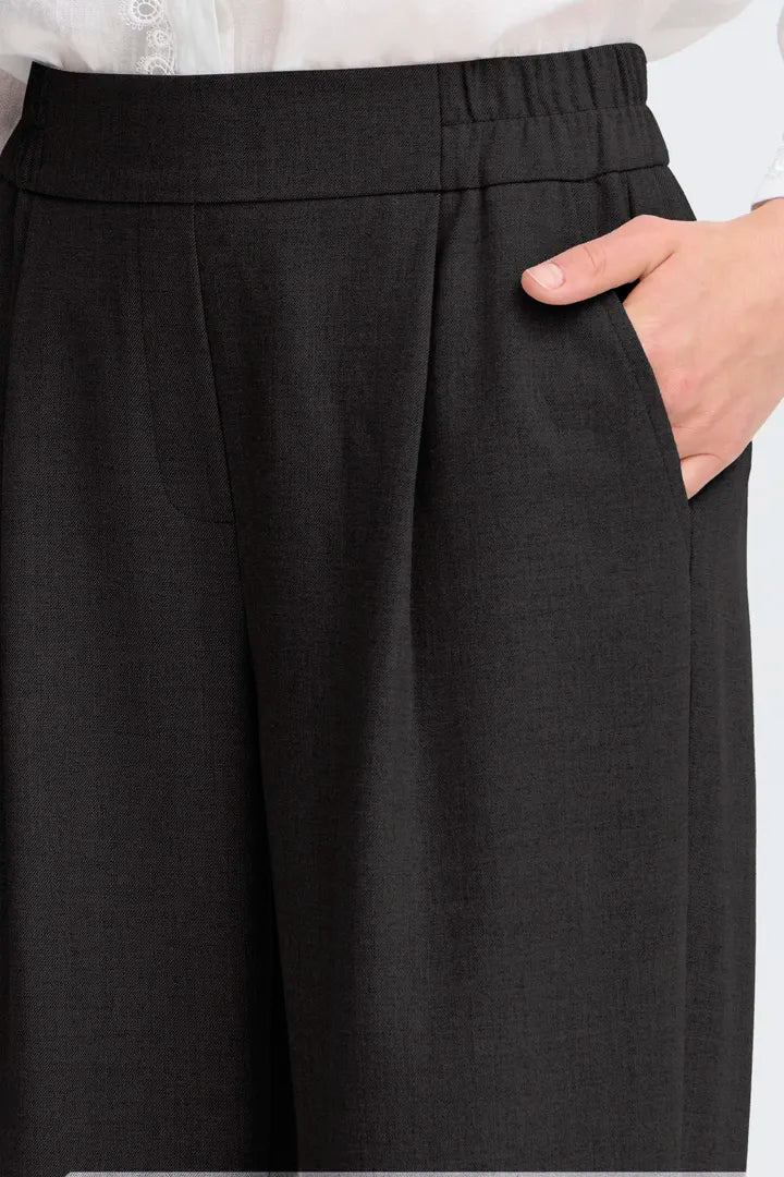 Fransa Abigail Black Trouser with back elasticated waistband 20615930
