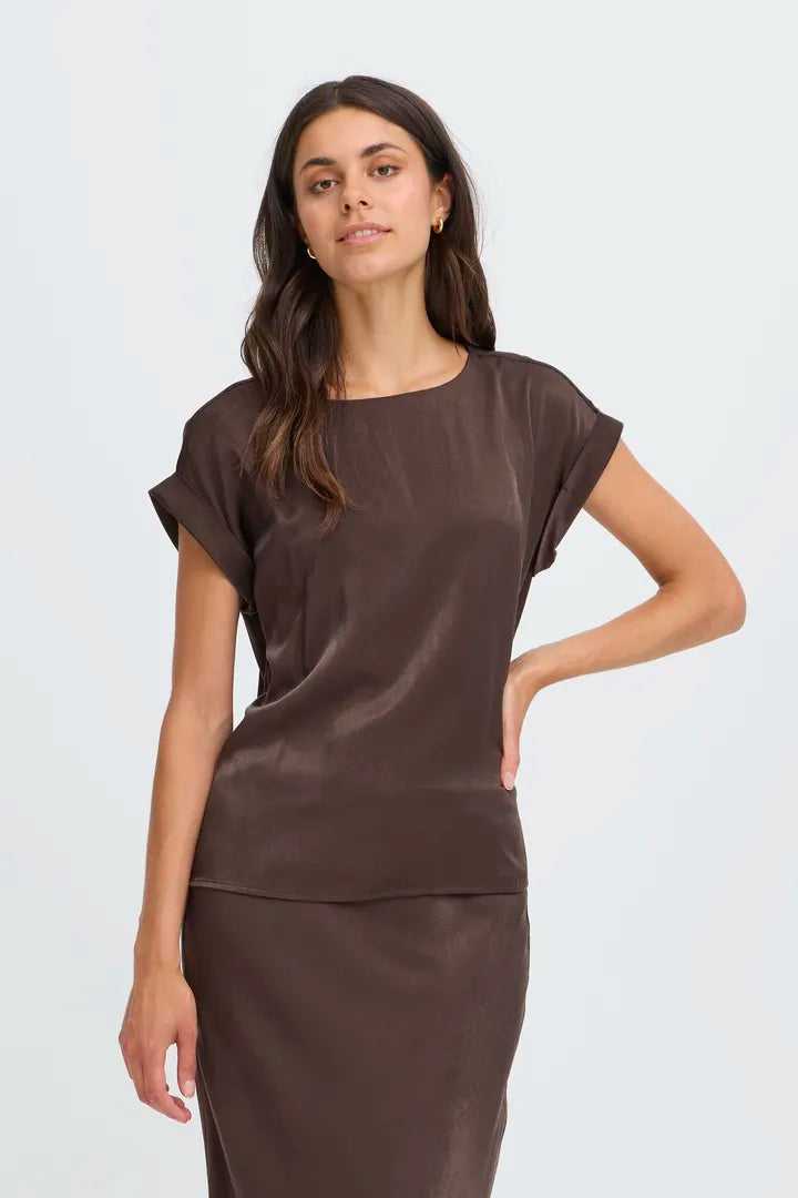Fransa Satin short sleeve top in Fudge 20617276