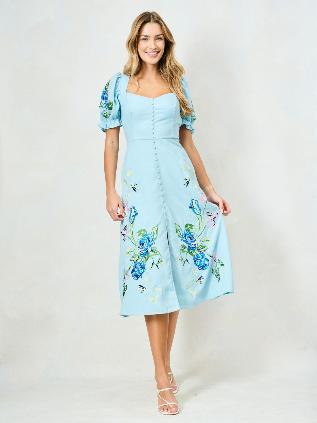 Hope & Ivy Lacey V-Neck Full Skirt Tea Dress With Puff Sleeves