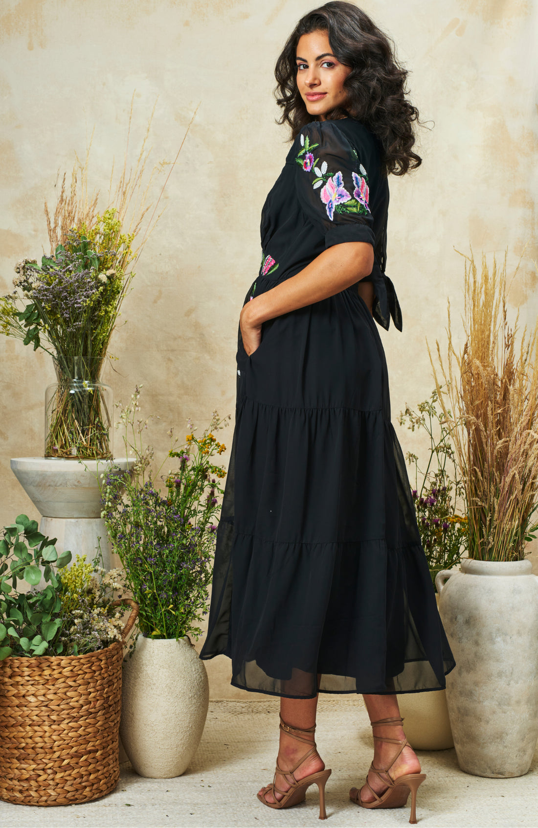 Hope & Ivy April Black embroidered V-Neck Midi Dress With Tiered Skirt