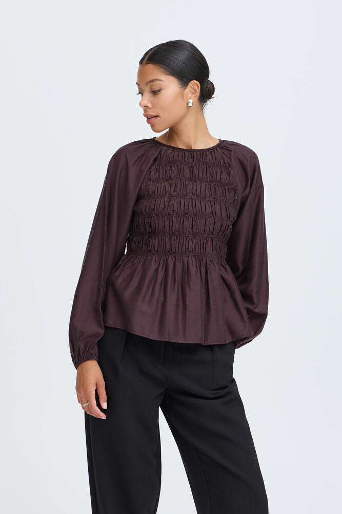 Byoung Shirred Blouse in Fudge 20819718