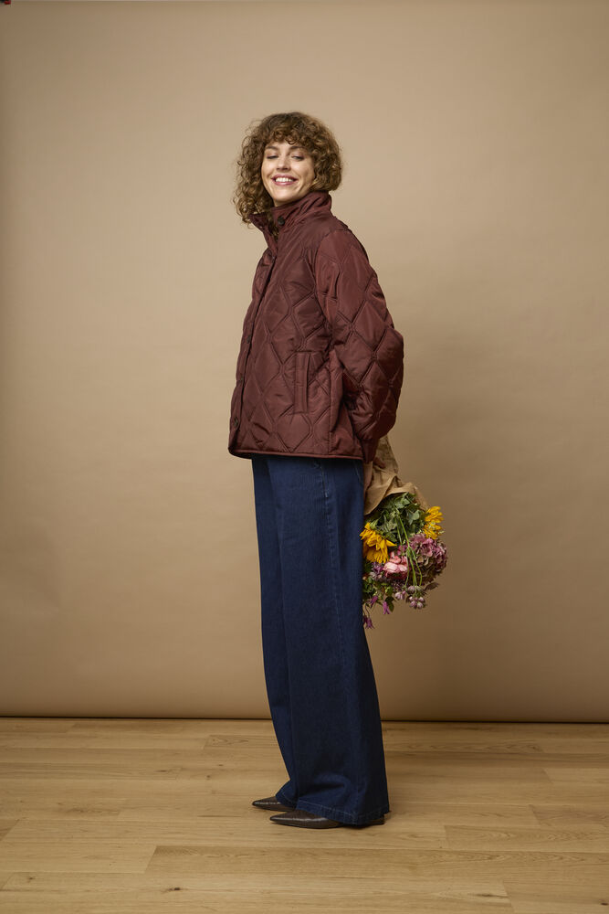 Fransa Diamond Quilted jacket in Rum Raisin 20617827