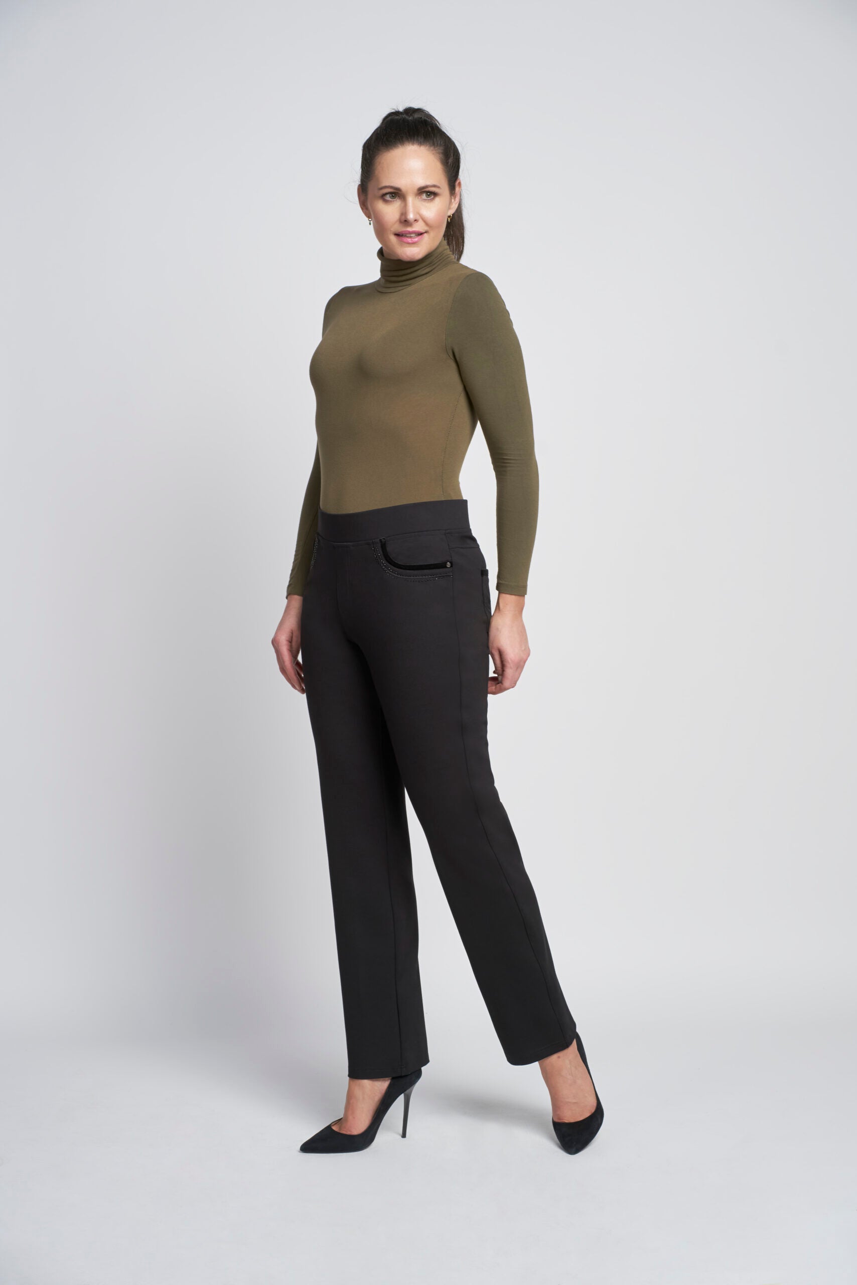 Ponte Straight leg Trouser with Crystal Velvet Pocket Detail Pinns405T 2026