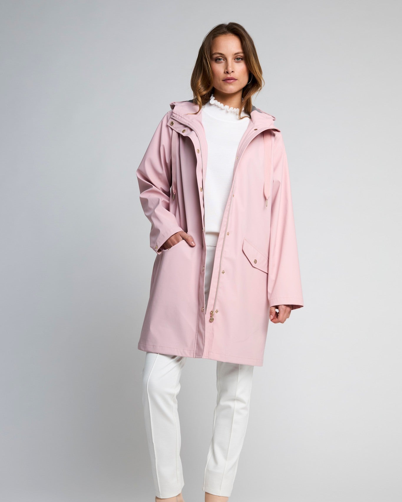 3/4 Quilted Raincoat in Dusky pink or red