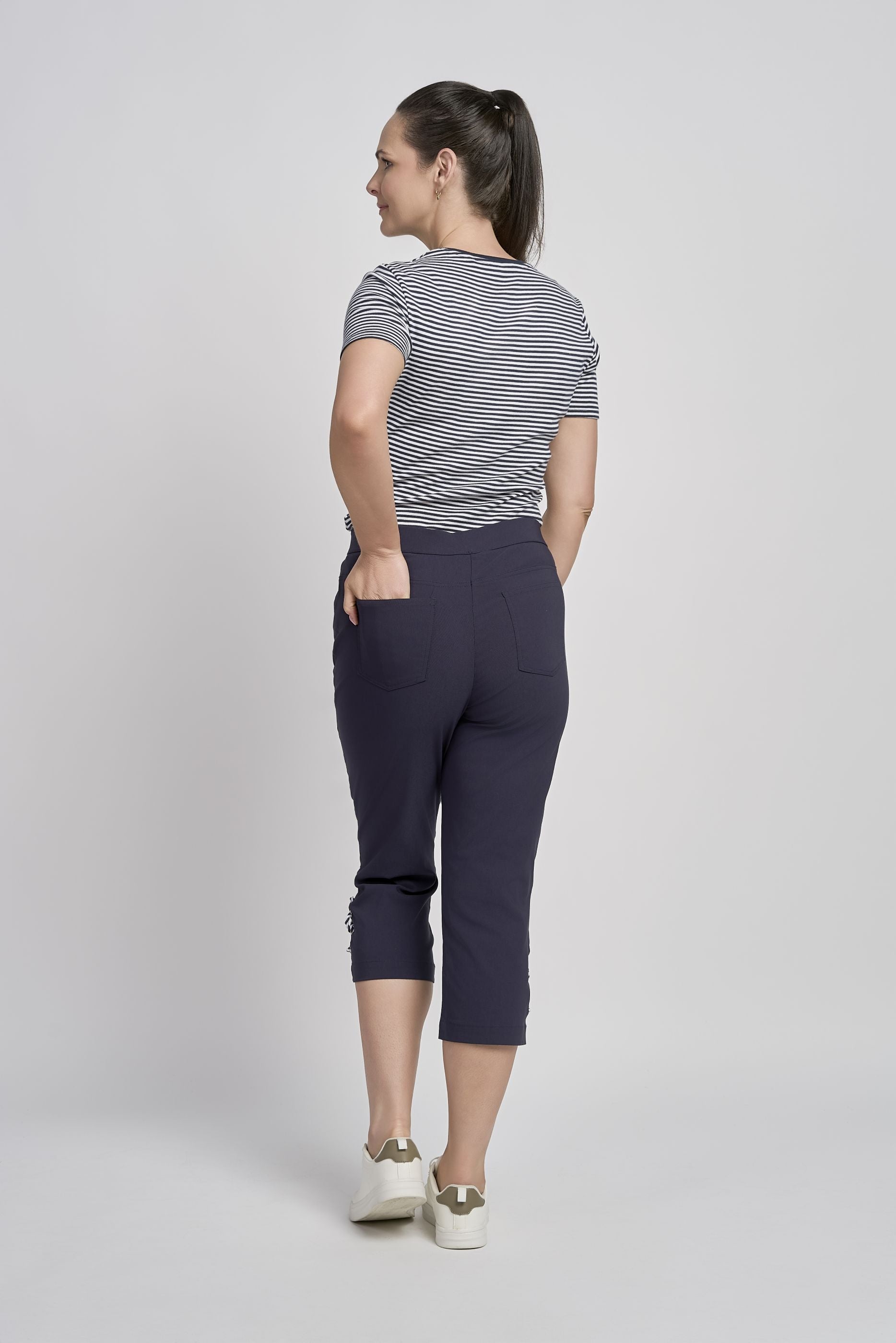 Pinns Bengaline Crop Trousers with Zip pockets and Hem Detail 724C