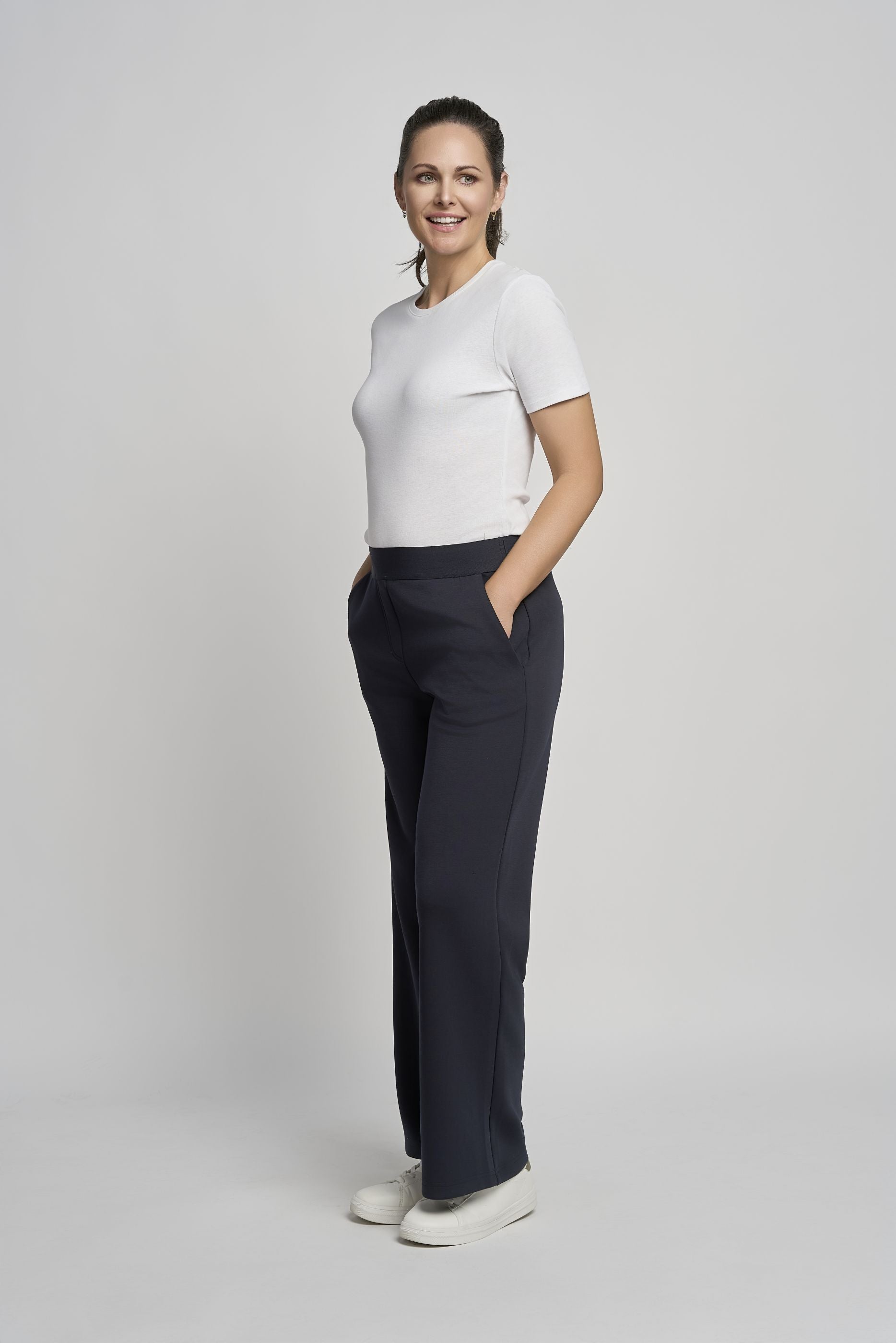 Pinns Supersoft straight leg trousers in navy 729T