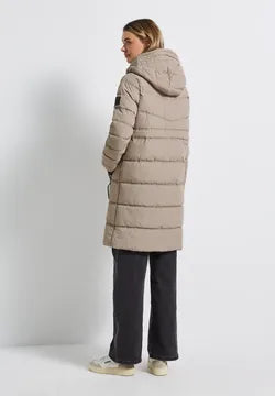 Street One Showerproof quilted coat in Champagne 202118