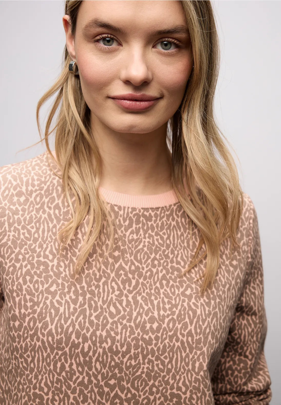 Street One Apricot print sewatshirt with drawstring 303762