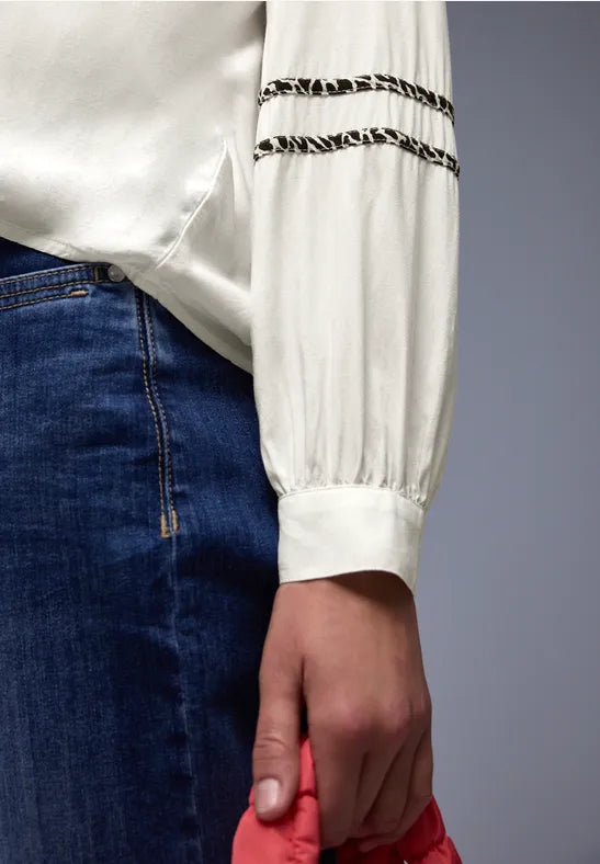 Street One blouse with animal print trim in Off White Or Mocha 346315