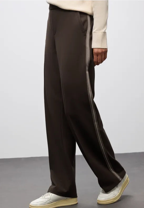 Street One Long Leg Brown soft Stretch Trousers 32" leg