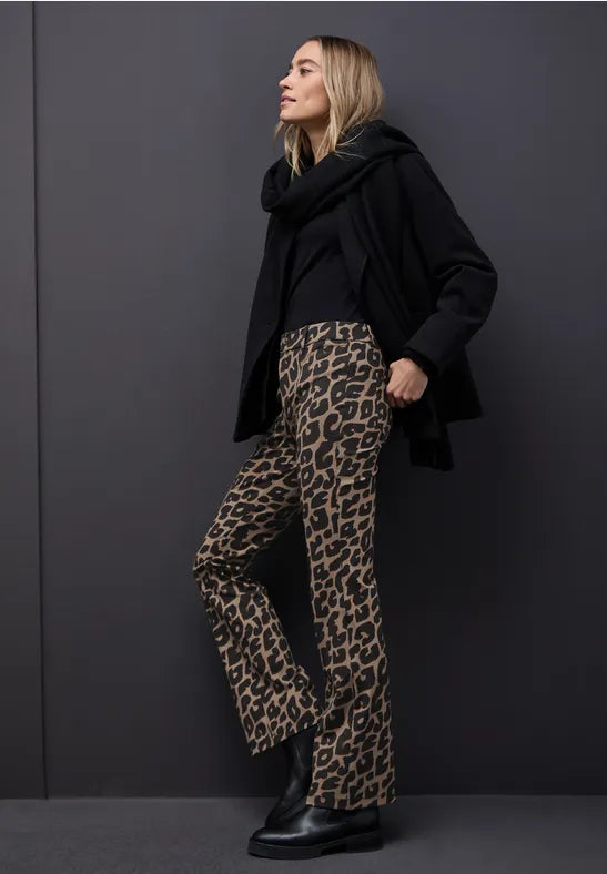 Street One Soft Stretch Bootcut animal print Trousers 379768