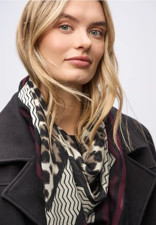 Street One Square print scarf 572990 1