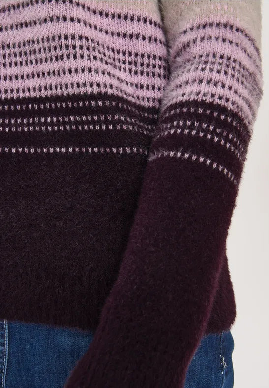Cecil Feather yarn jumper in Ecru and eggploant red 303564