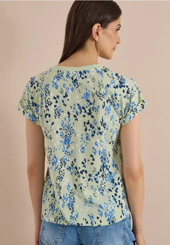 Cecil Cotton T-shirt with split neck and print in Matcha Green 325573