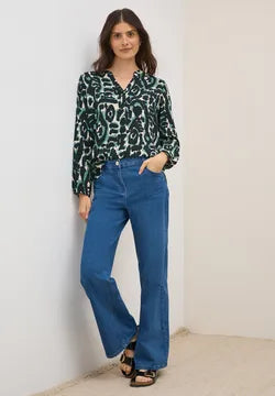Cecil green printed blouse with v neck and long sleeve