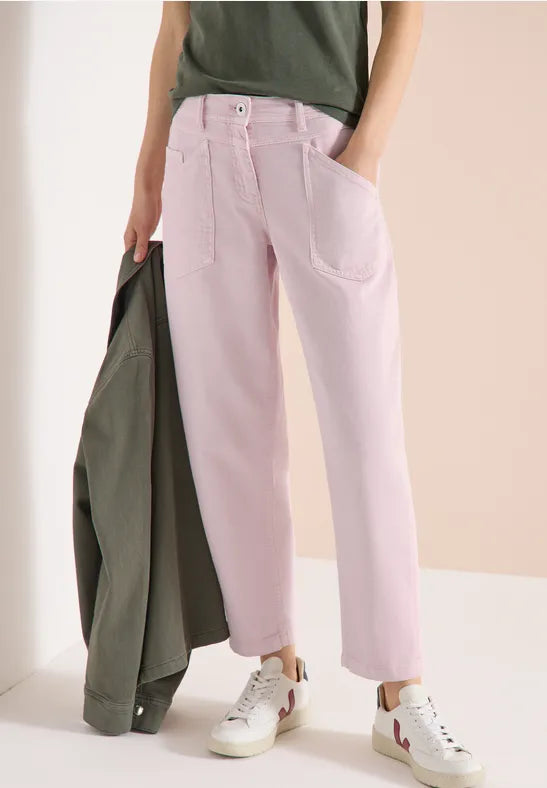 Cecil High waist barrel leg jeans 28" leg in a loose fit 380788