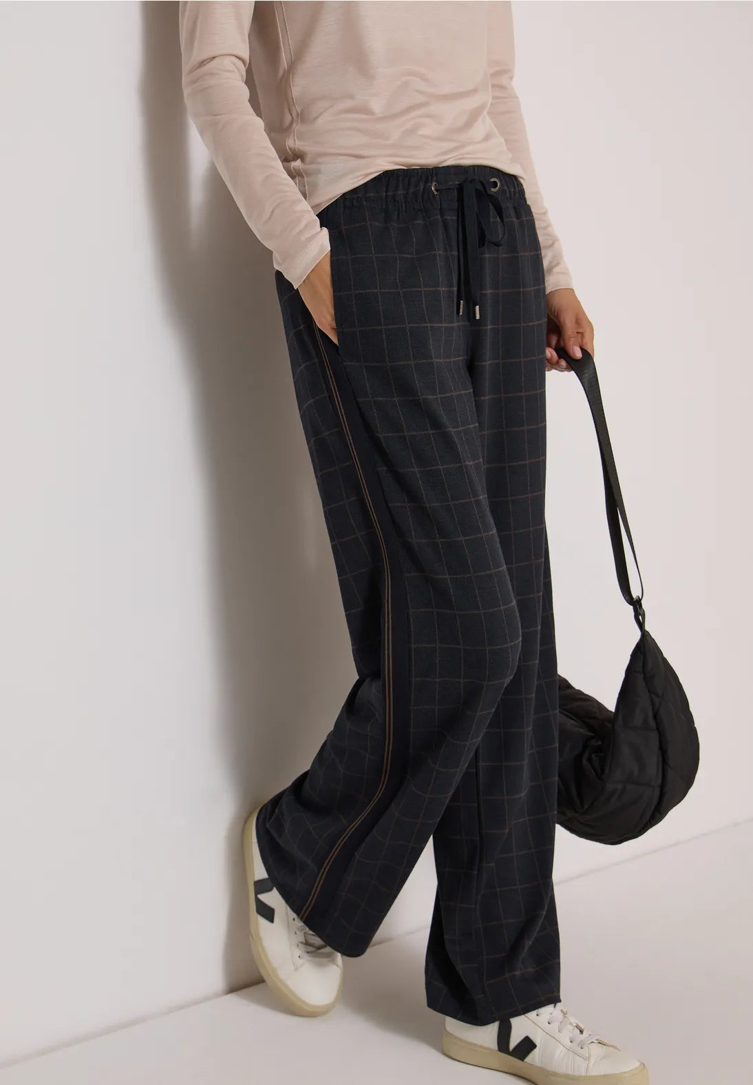 Cecil Wide leg trousers with check pattern and Side tape detail in Navy. 30" Leg