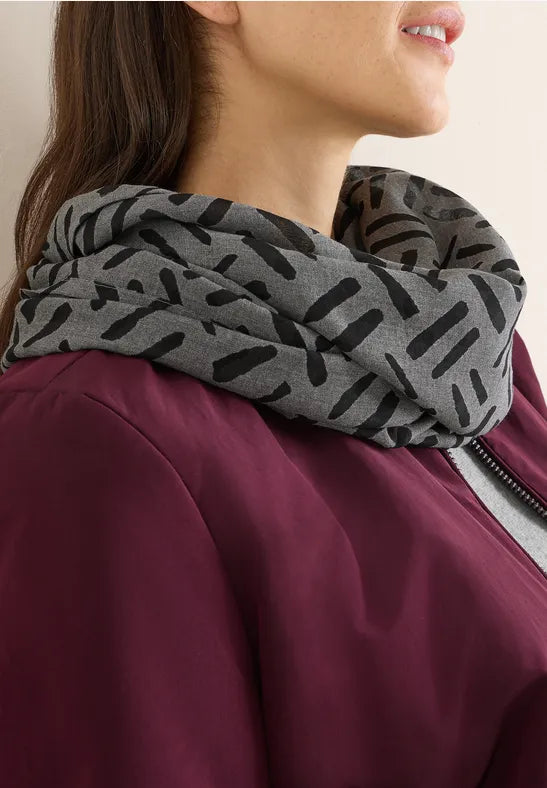 Cecil Loop scarf in Grey and Black Burnout print 572977