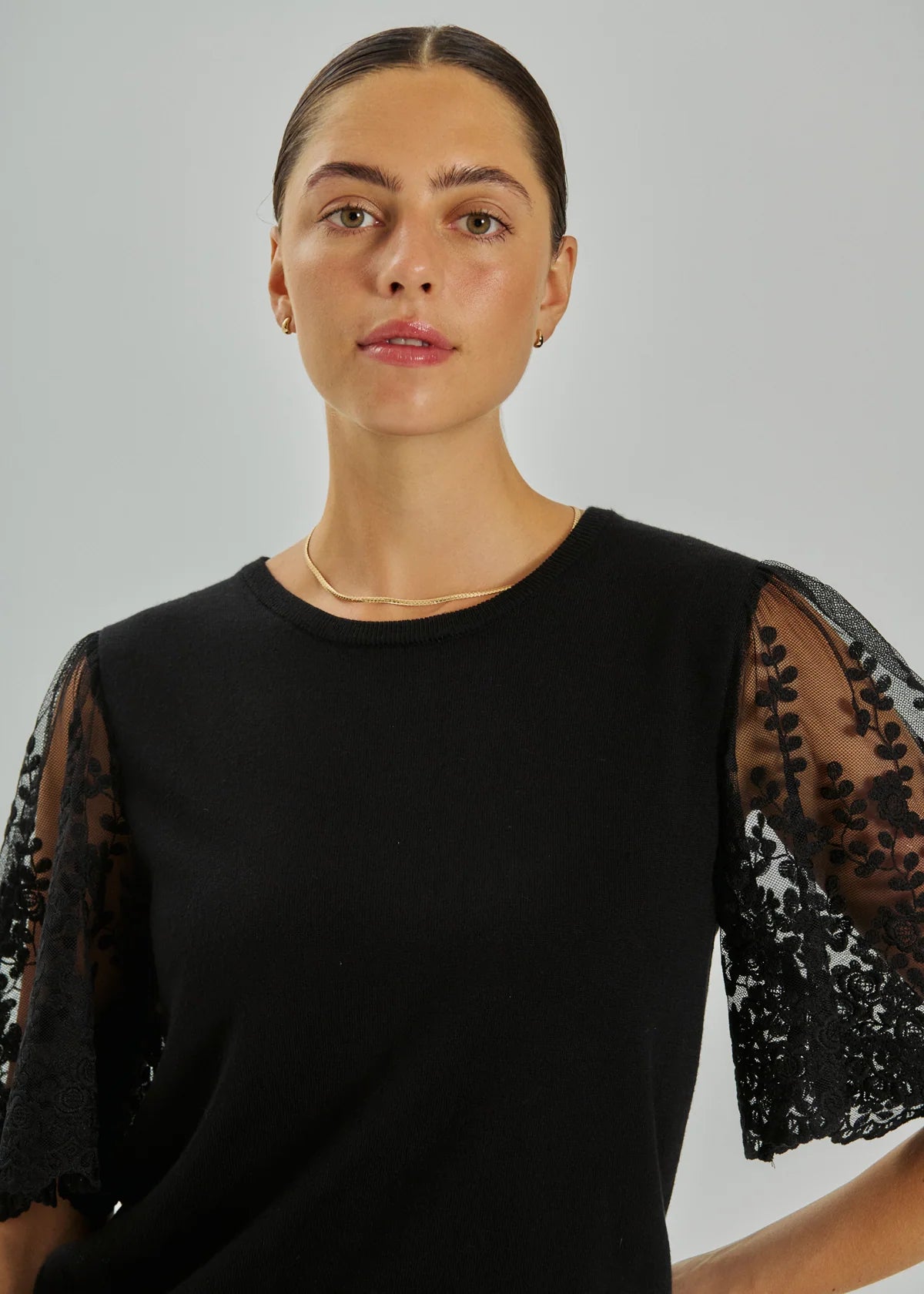 Free/Quent Fine Knit with sheer embroidered sleeve detail 212292