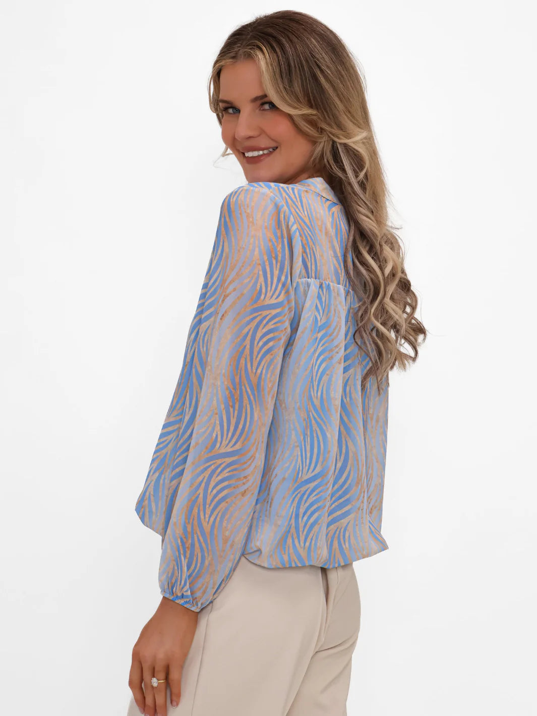 Kate And Pippa Bella Band Top in baby Blue