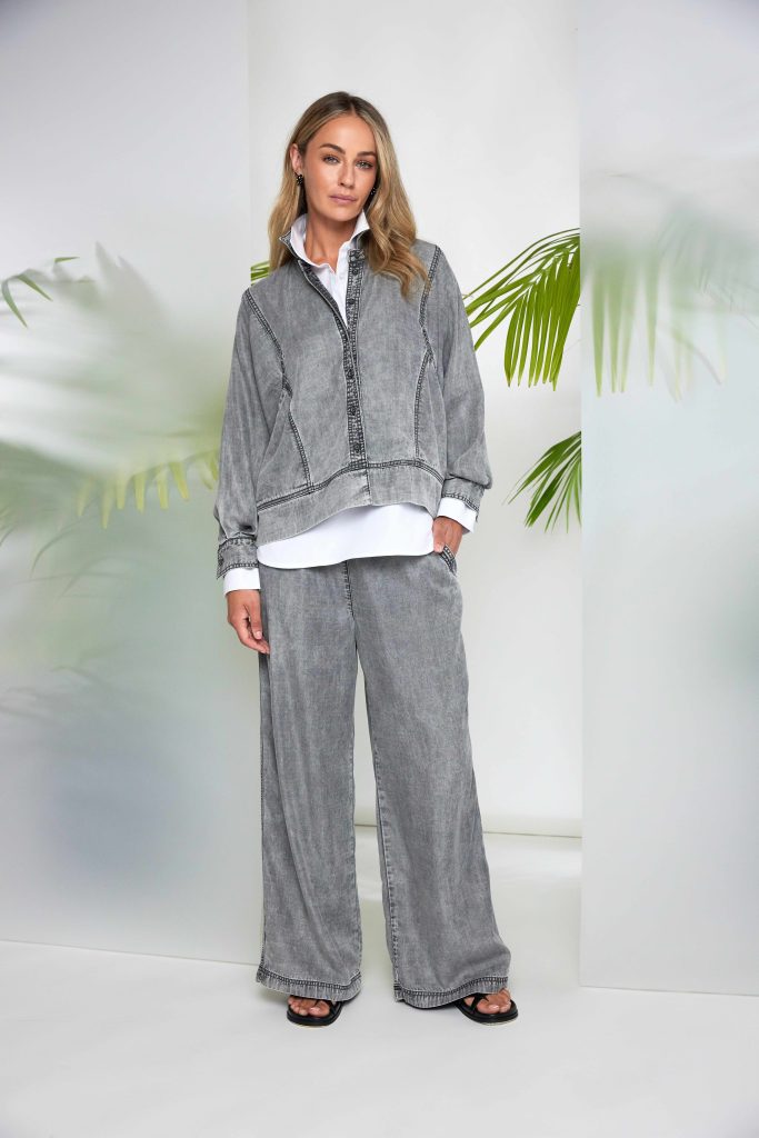 Naya Washed Effect Tencel Jacket With Button Closing Nas26140