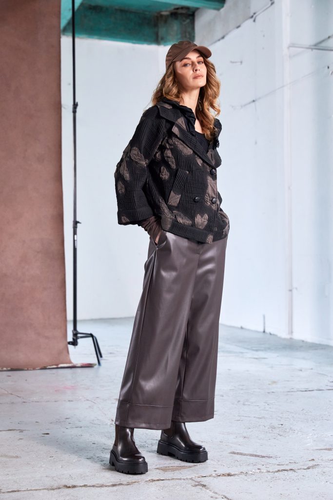 Naya Wide leg Leatherette trousers with deep hem in Cocoa Naw25260 Cocoa