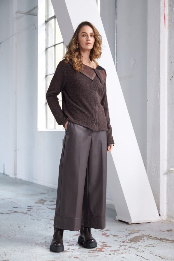 Naya Wide leg Leatherette trousers with deep hem in Cocoa Naw25260 Cocoa