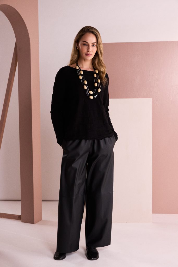 Naya Pull Up Leatherette Trouser With pockets Naw26295