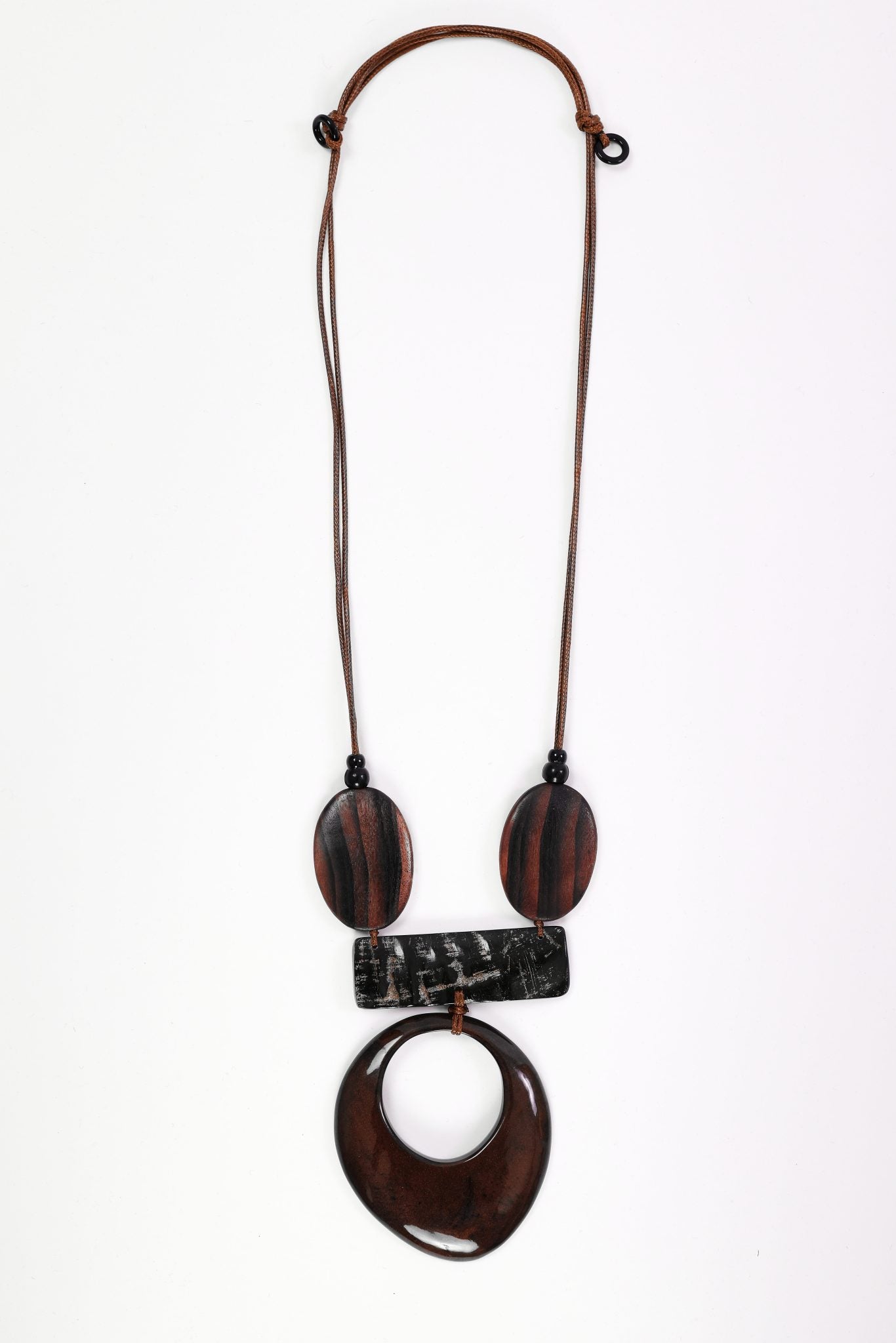 Naya Elongated Disc Necklace With Stripe Bar And Disc Naw26344