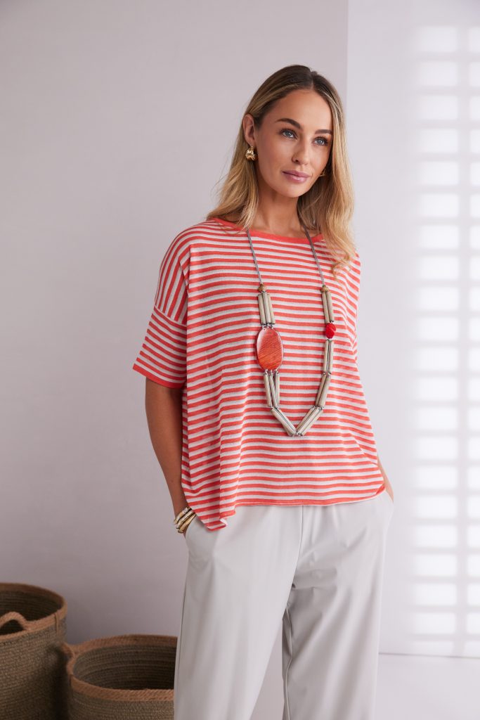 Naya Tube Necklace With Oval Stone Npa26368