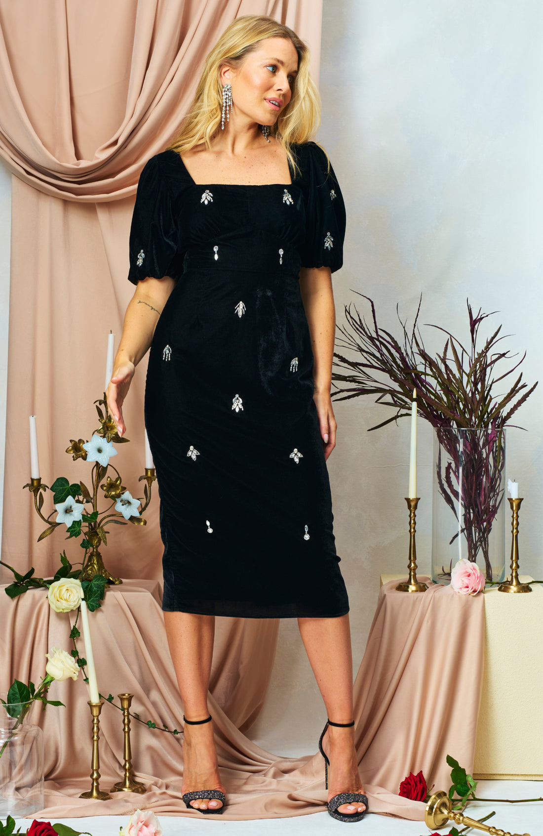 Hope & Ivy The Bettina Puff Sleeve Velvet Midi Pencil Dress with Embellishment