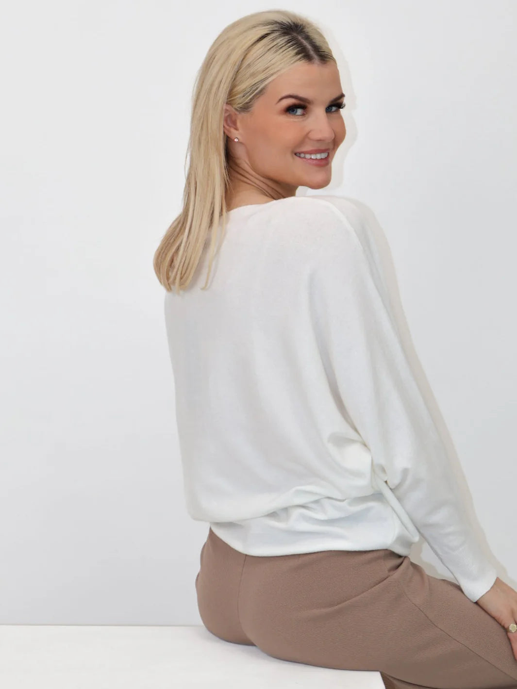Kate And Pippa Milano batwing jumper. Red only