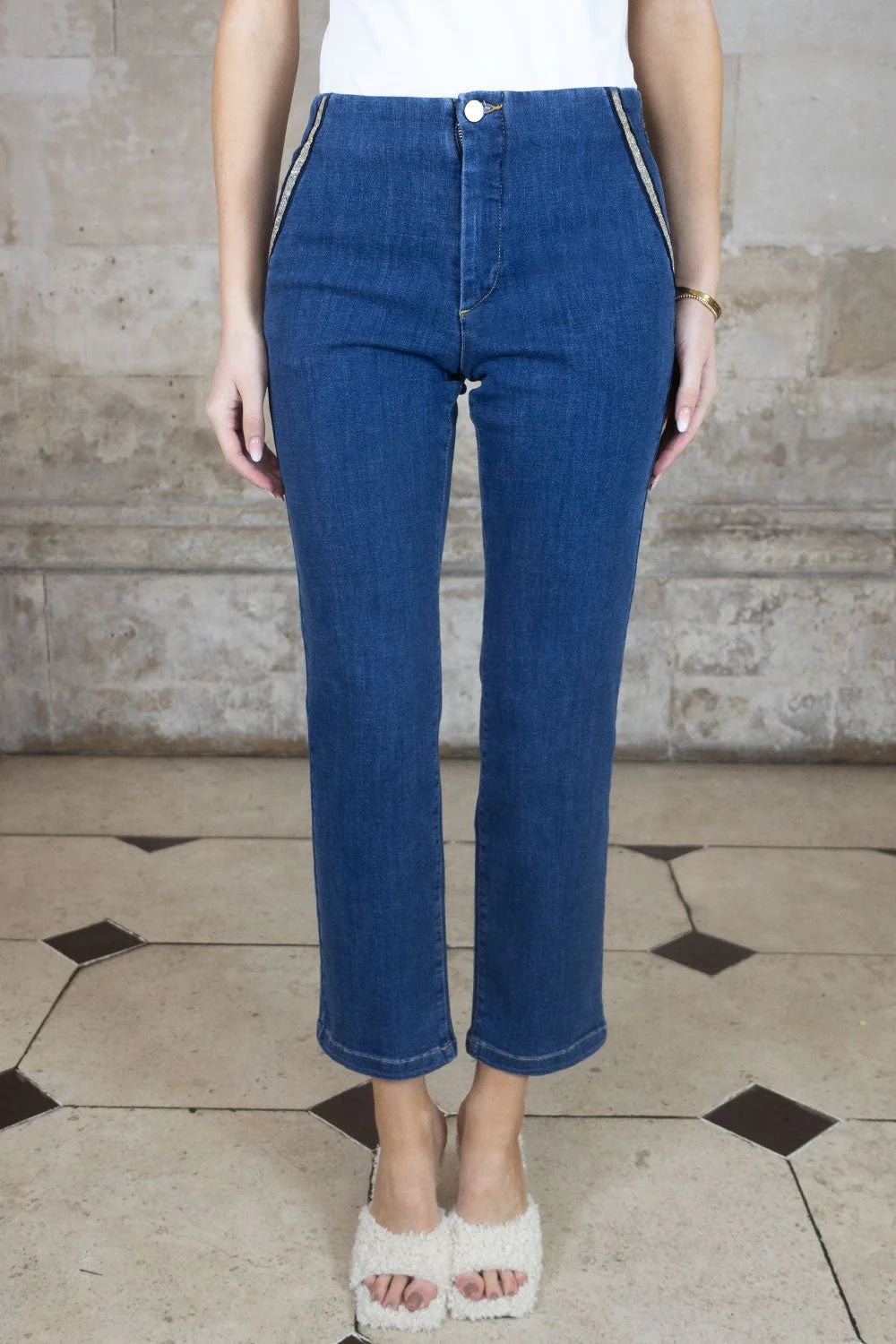 No2morrow Nala Jeans 29" leg in mid and dark denim