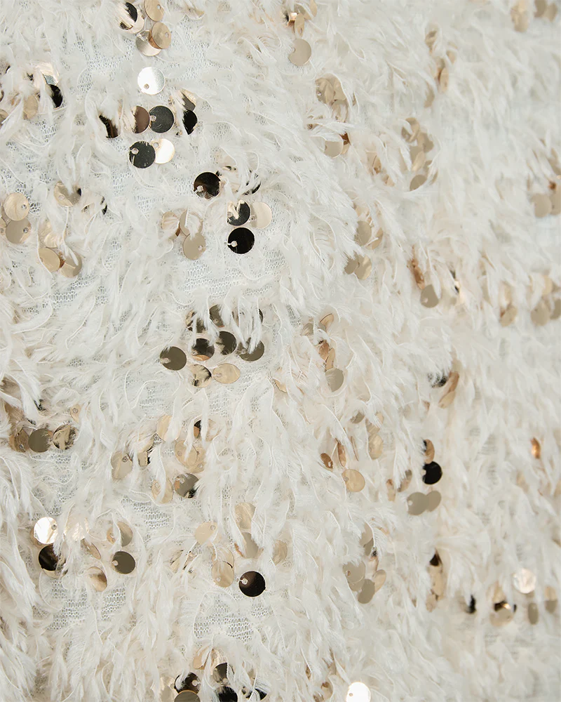 Nolla Cream fringe effect Top with Gold