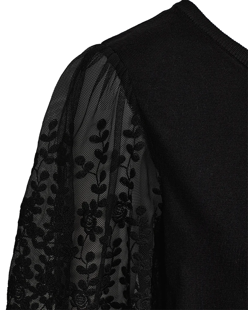 Free/Quent Fine Knit with sheer embroidered sleeve detail 212292