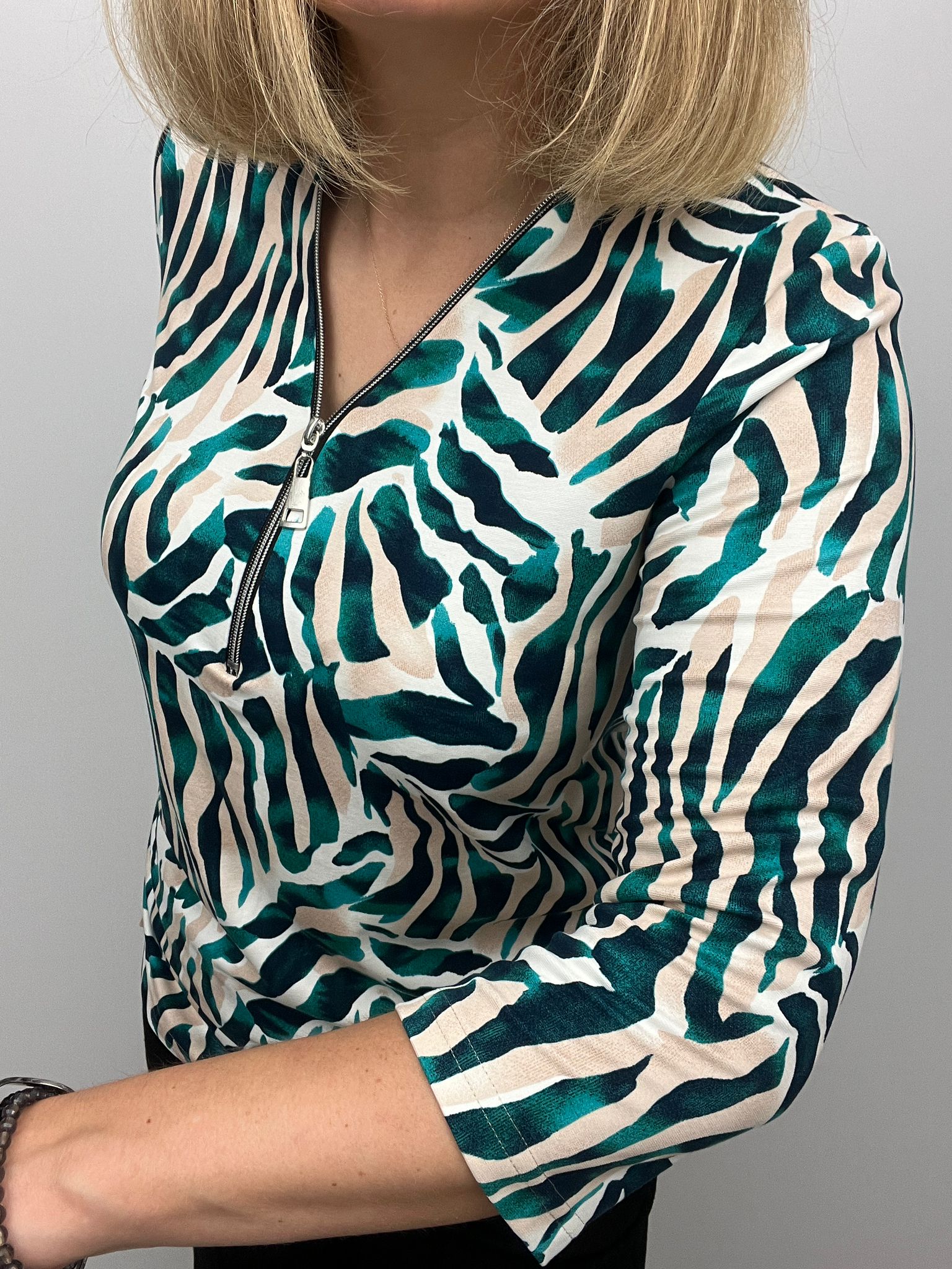 Green Mix Zip top with 3/4 sleeves