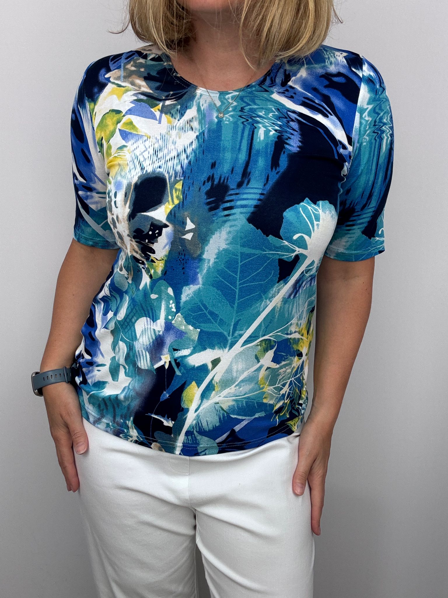 Round Neck Short Sleeve T Shirt 1
