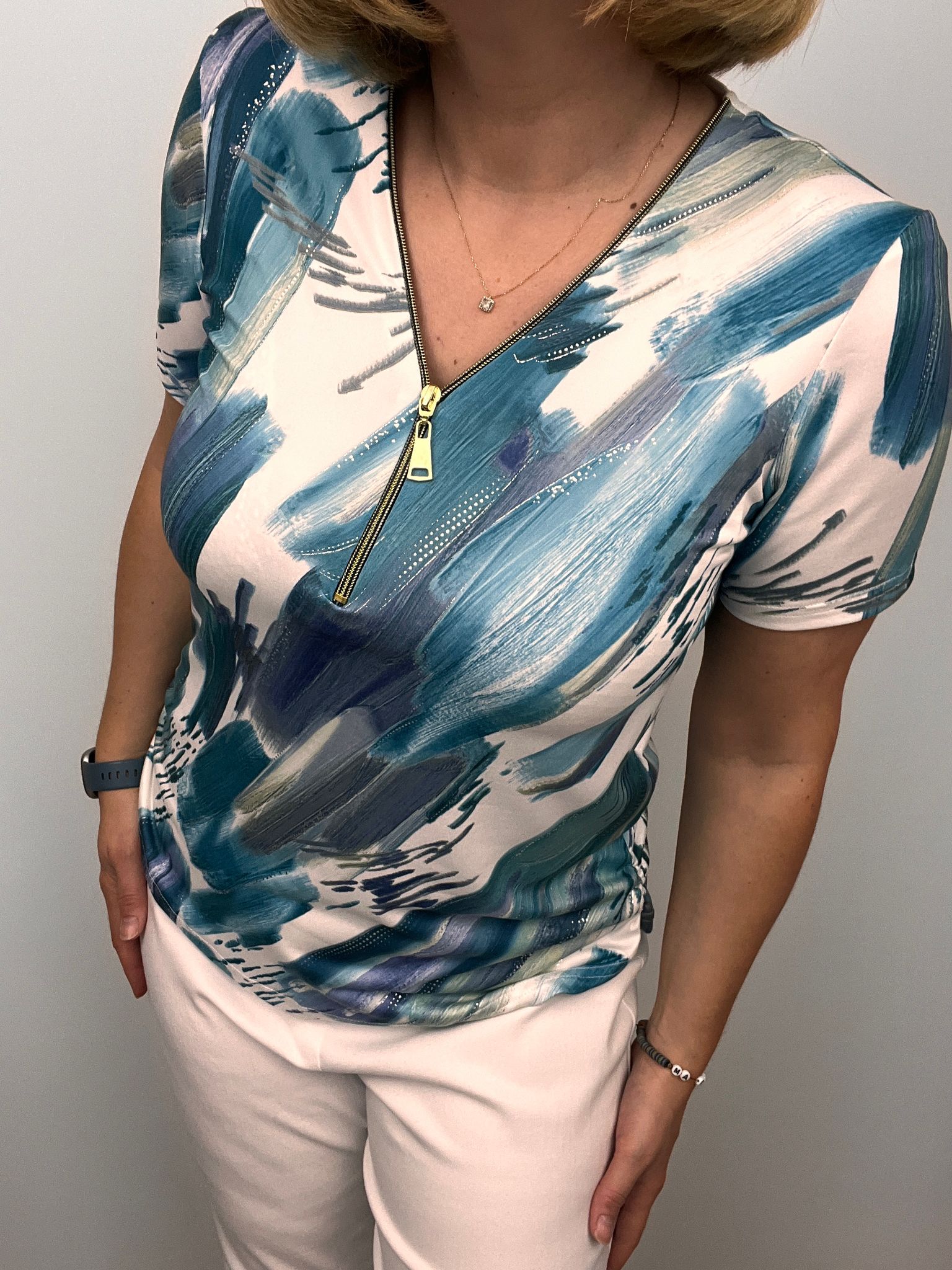 Short Sleeve Zip Top in Blue Print Zip25 16