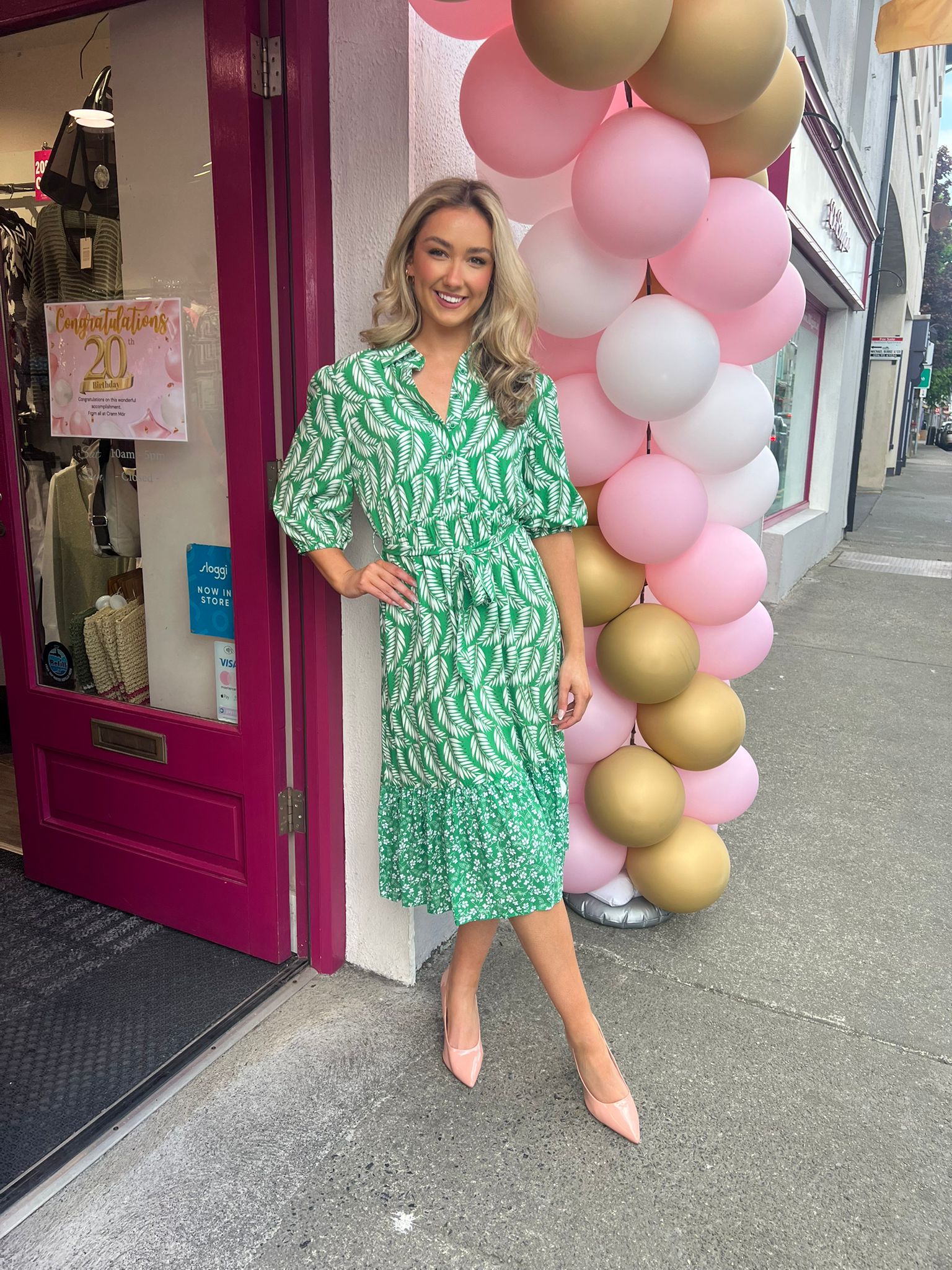 Palm print Shirt dress in green