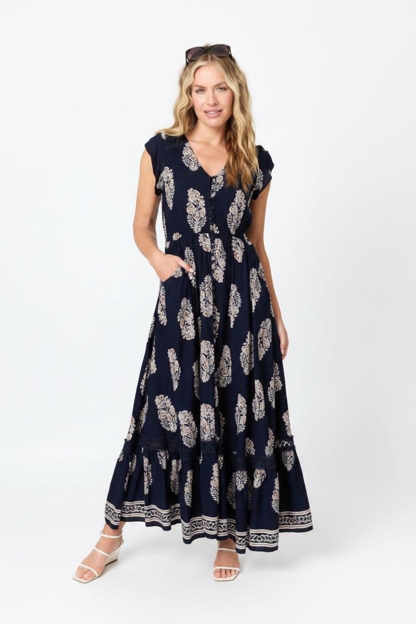Stella Morgan Button Through Maxi Dress in Navy Baroque Print D524936