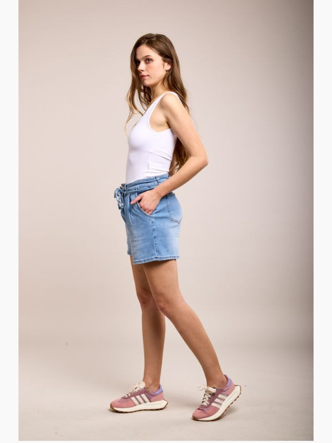 Toxic Denim Shorts with Tie belt Z035