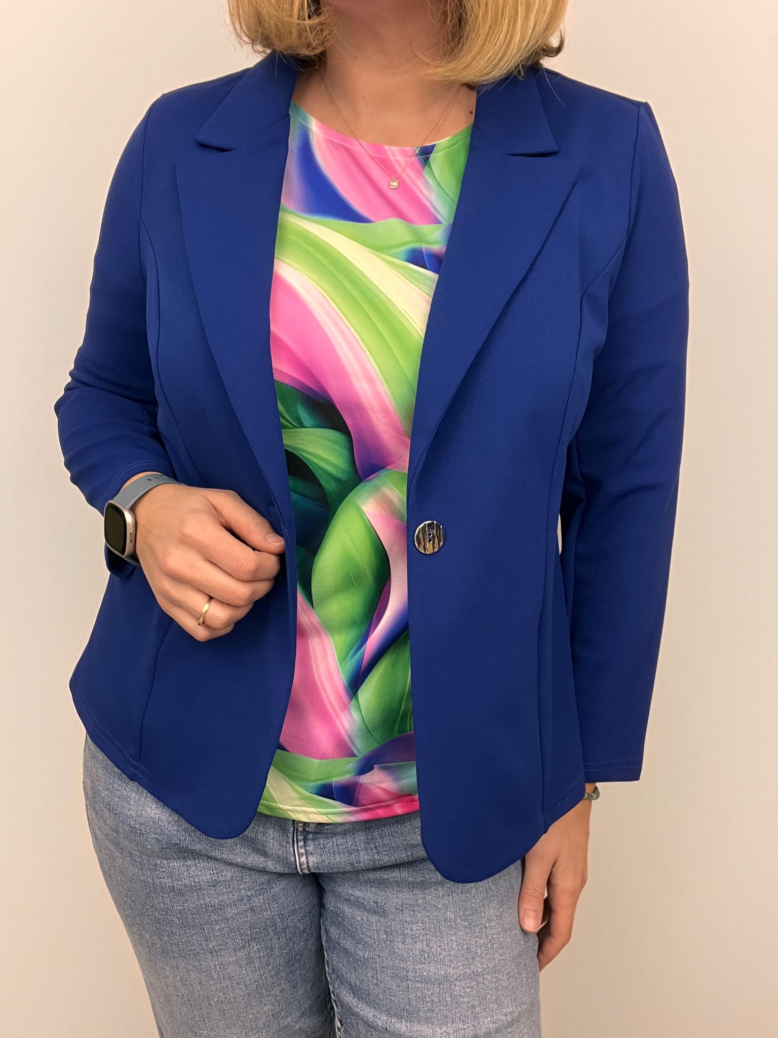 Dorothy single breast jacket in all colours