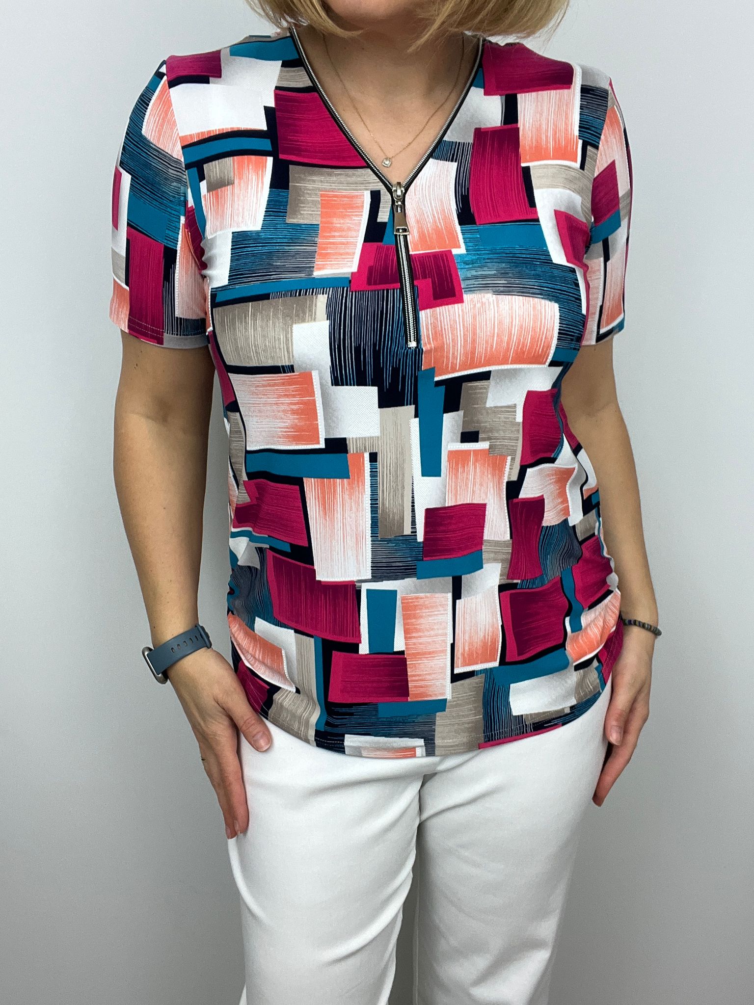 Ilona Short Sleeve Zip Top in Pink and Coral Mix Zip25 12