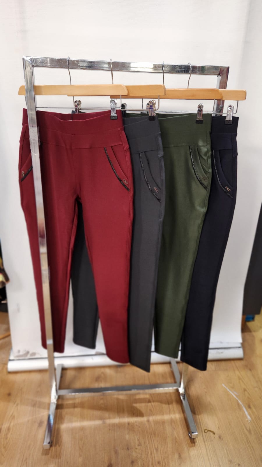 Yu & Me Scuba Leggins with pockets. All Colours