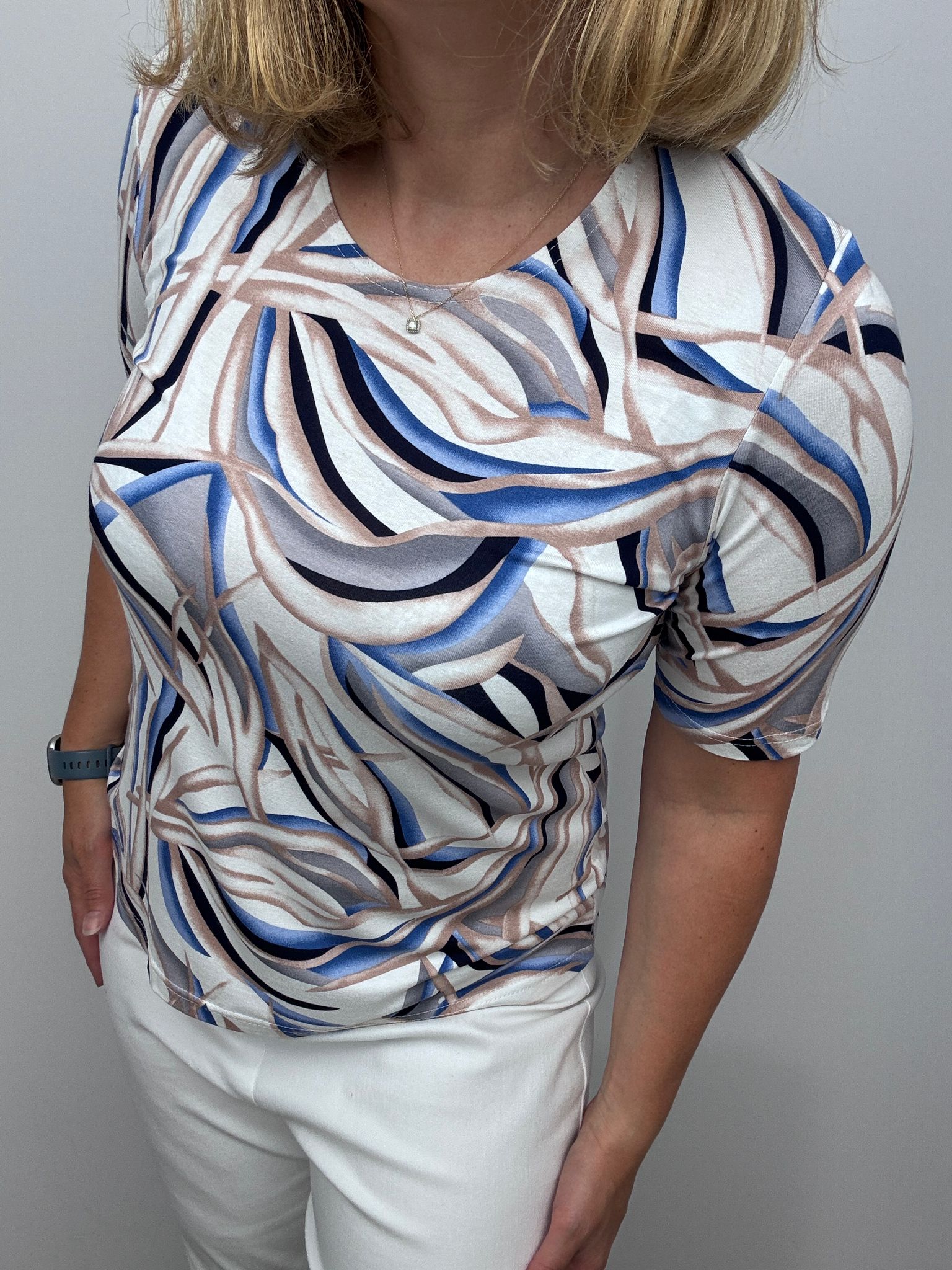 Round Neck Short Sleeve T Shirt 6