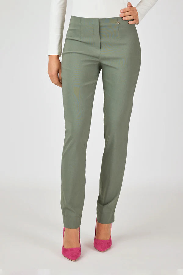 Robell Full length Stretch trousers with back pockets in Khaki Green 51559 881