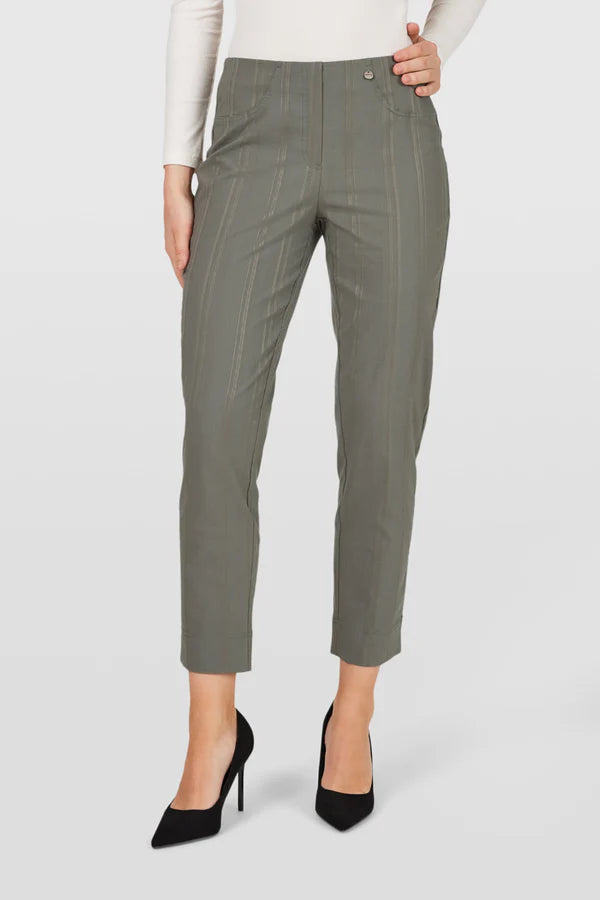 Robell cotton blend Seersucher trousers in Khaki Green 52642 881