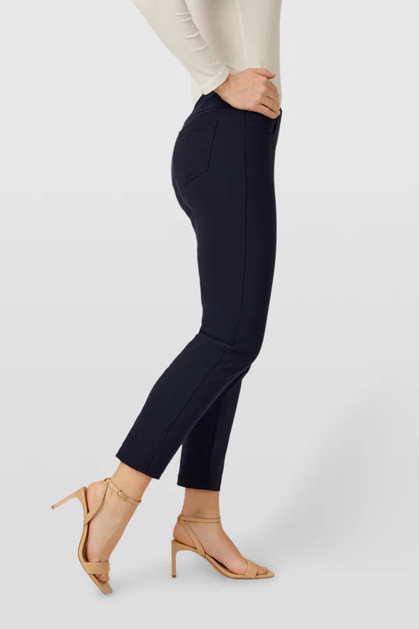 Robell Bella 09 P 7/8 trousers with front and back pockets Navy 51557 69