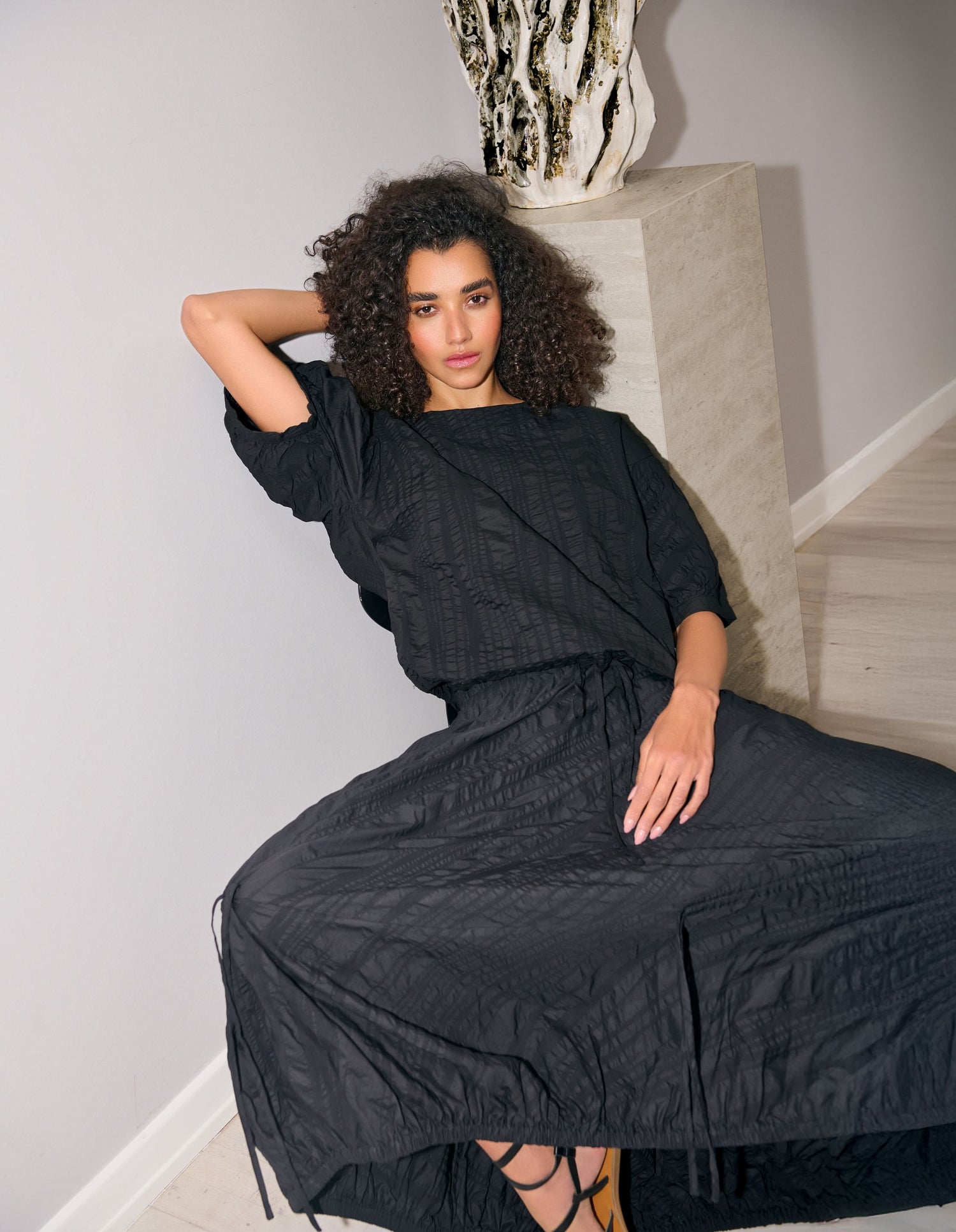 Noen Cotton ~Textured short sleeve top with Drawstring 83747